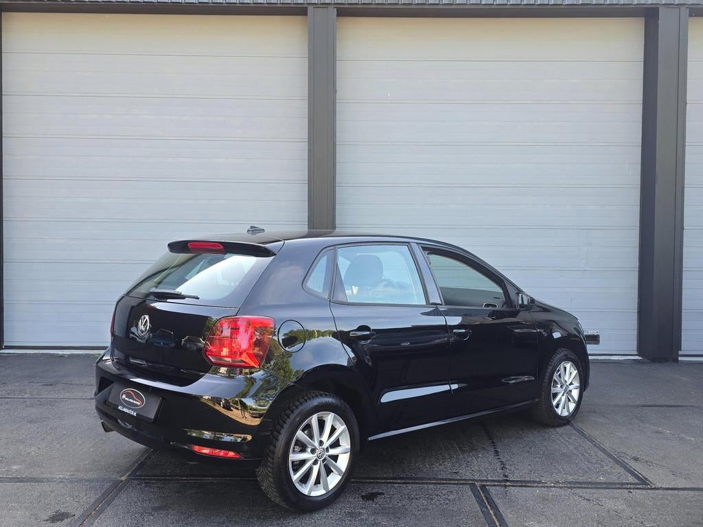 Volkswagen Polo 1.2 TSI Lounge, cruise, navi, sportvelgen, 5, Gebruikt, USB, Zwart, Bedrijf