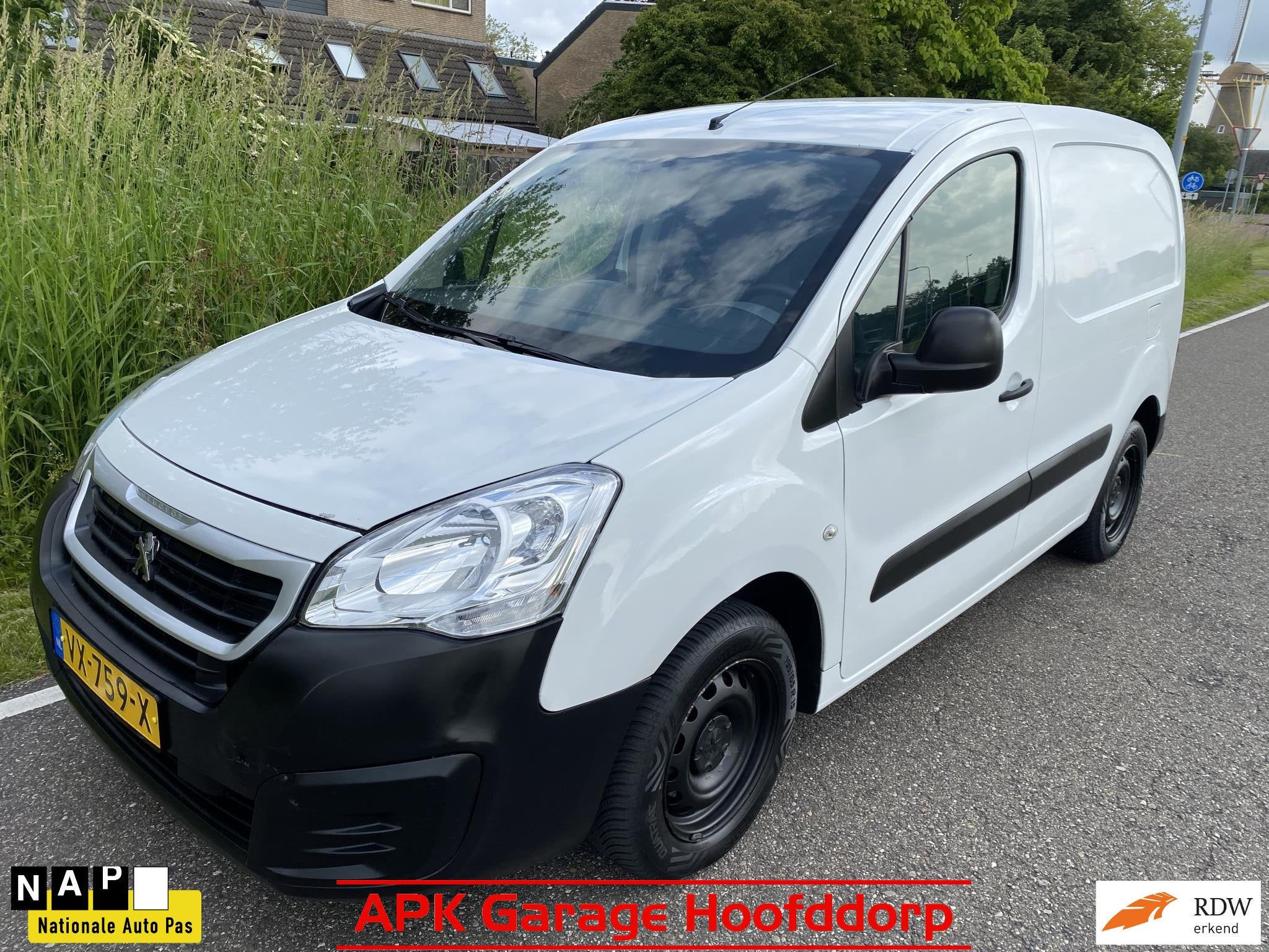 Peugeot Partner 122 1.6 HDi 90 L1 XR KASTEN Inbouw, Auto's, Voorwielaandrijving, Stof, Gebruikt, 680 kg