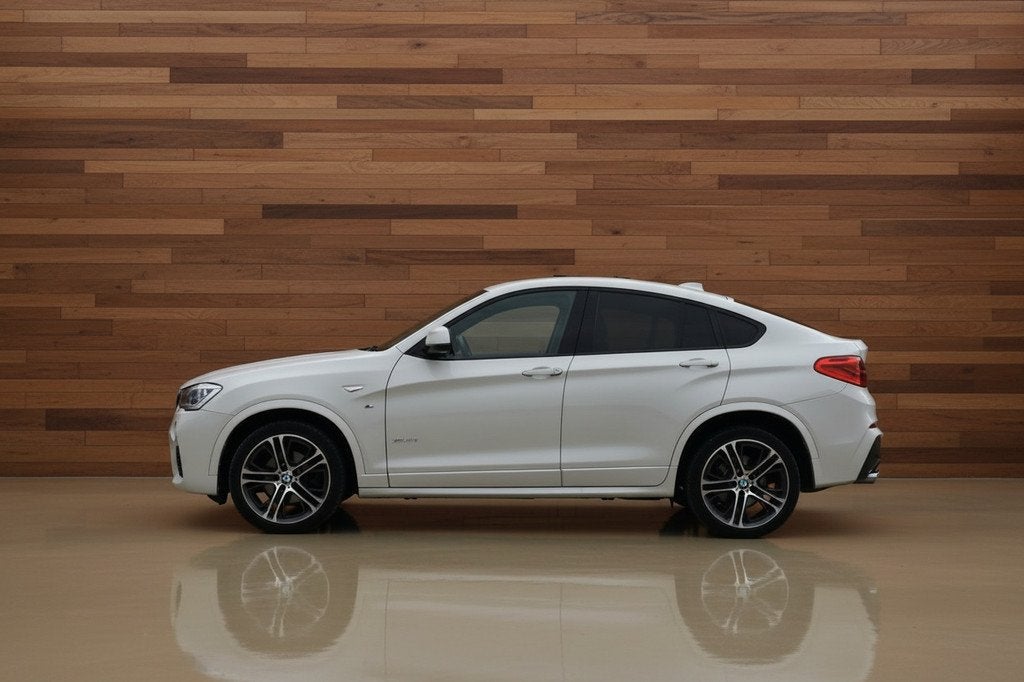 BMW X4 xDrive35i High Executive (bj 2014, automaat), Automaat, Gebruikt, 2000 kg, Bedrijf