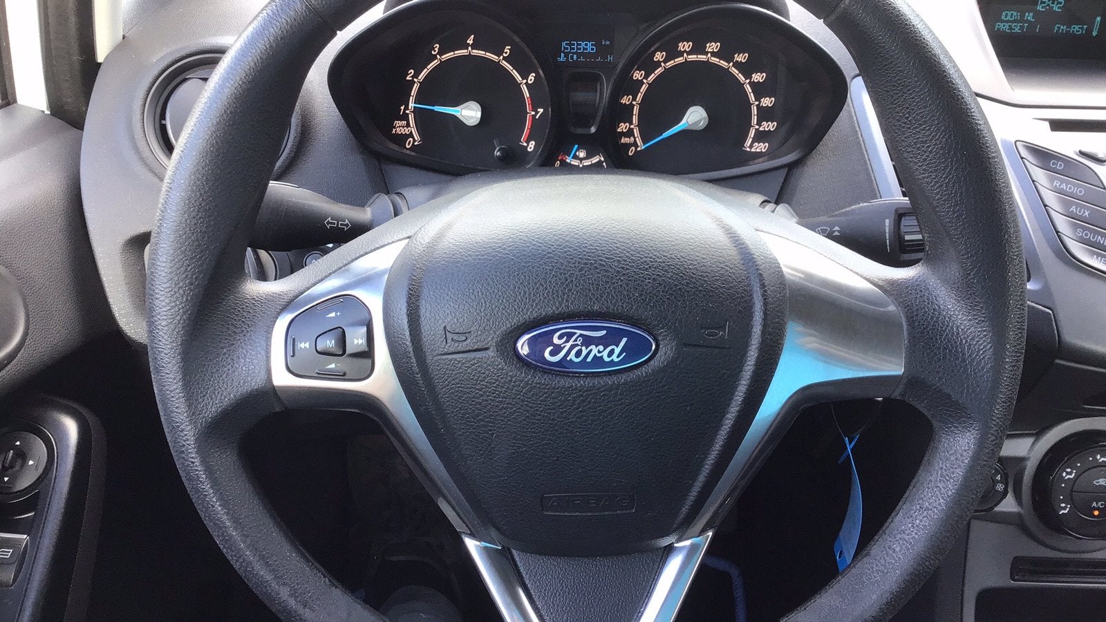 Foto 15 van Ford Fiësta1.25 82pk 5d 2015,grote beurt gehad +distributie