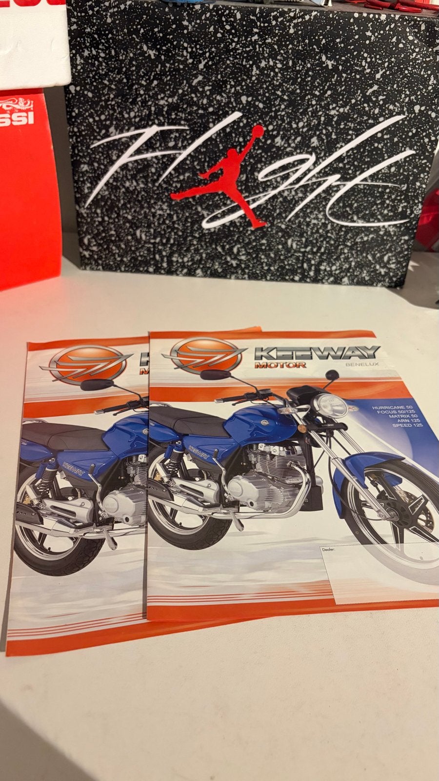 Keeway Motor Benelux Brochure - Scooters & Motoren, Ophalen of Verzenden, Overige merken