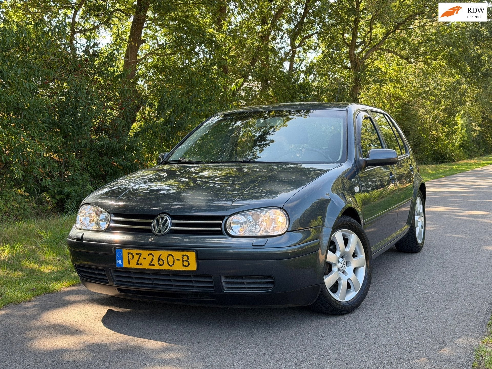Volkswagen Golf 1.6-16V Comfortline Airco Clima, Voorwielaandrijving, 15 km/l, 4 cilinders, 49 €/maand