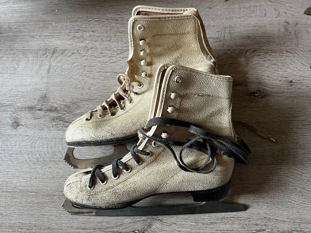 Schaatsen maat 37, Sport en Fitness, Overige merken, Gebruikt, Ophalen of Verzenden, Kunstschaatsen