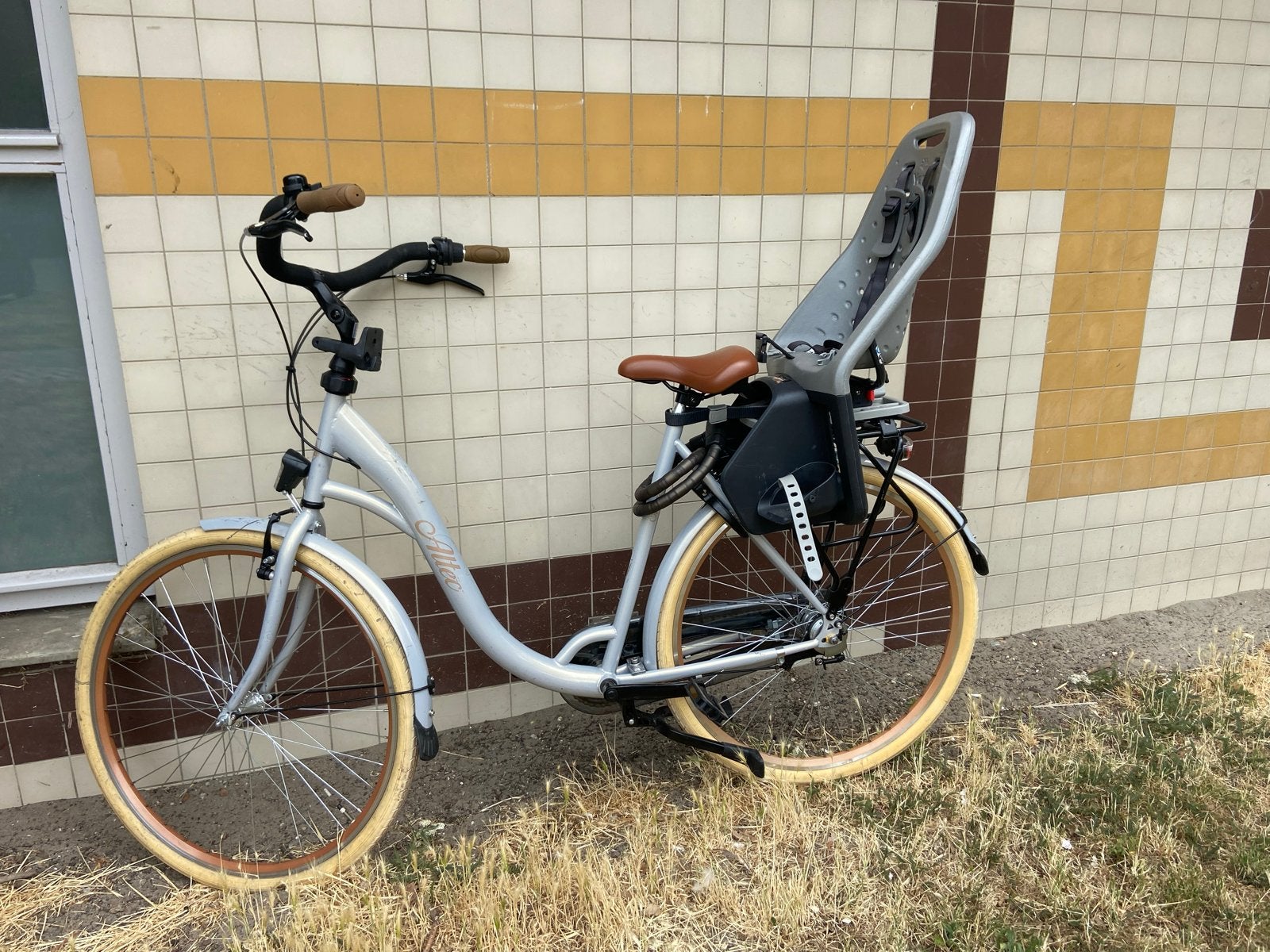 Altec fiets 21 inch met voorzitje, Fietsen en Brommers, Fietsen | Dames | Damesfietsen, 53 tot 56 cm, Ophalen, Gebruikt, Overige merken