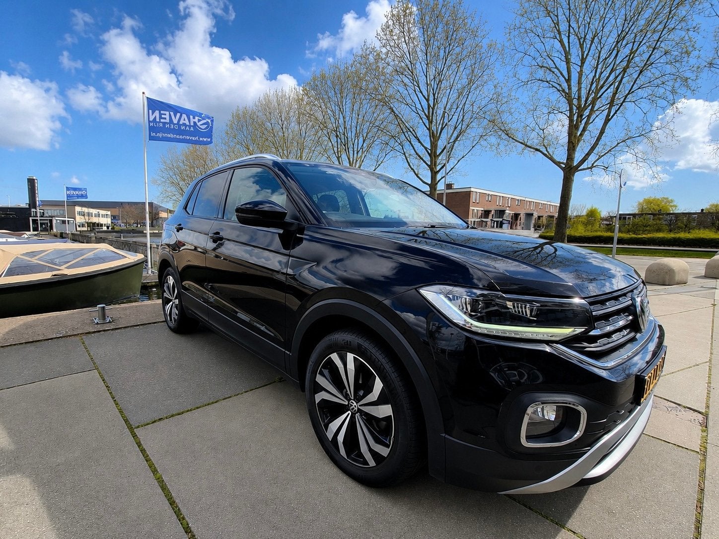 Volkswagen T-Cross 1.0 TSI Automaat| 99.800| Full options!, Auto's, Volkswagen, T-Cross, Zwart, 630 kg, 115 pk