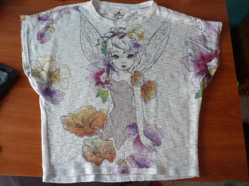 Disney shirt maat s Tinkerbell, Ophalen of Verzenden, Peter Pan of Pinokkio, Zo goed als nieuw, Kleding of Textiel