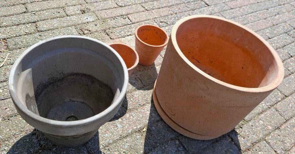 Diverse bloempotten: terracotta, Tuin en Terras, Ophalen, Rond, Balkon, Aardewerk
