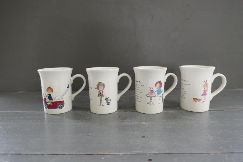 4 mokken Pluk van de Petteflet en Floddertje, Verzenden, Keramiek, Zo goed als nieuw, Overige stijlen