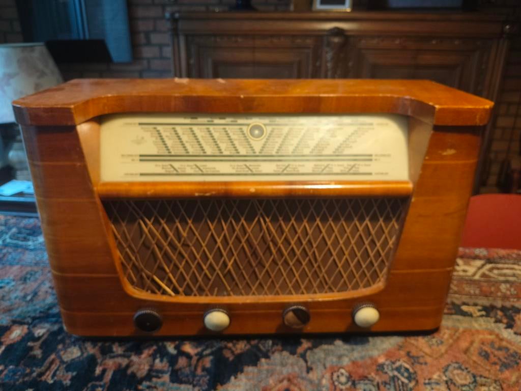 Buizen radio Neutrofon type 5205, Antiek en Kunst, Ophalen