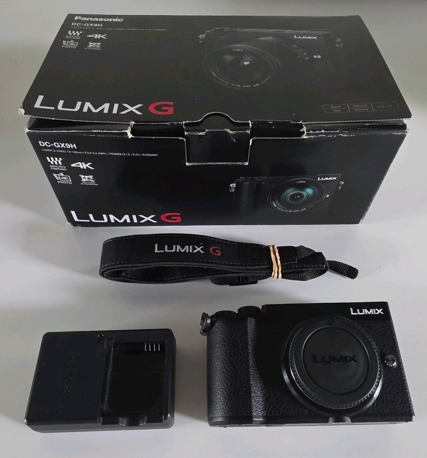 Panasonic Lumix DC-GX9 systeemcamera met 4K video, Panasonic, Ophalen of Verzenden, Zo goed als nieuw, Kantelbaar/draaibaar scherm