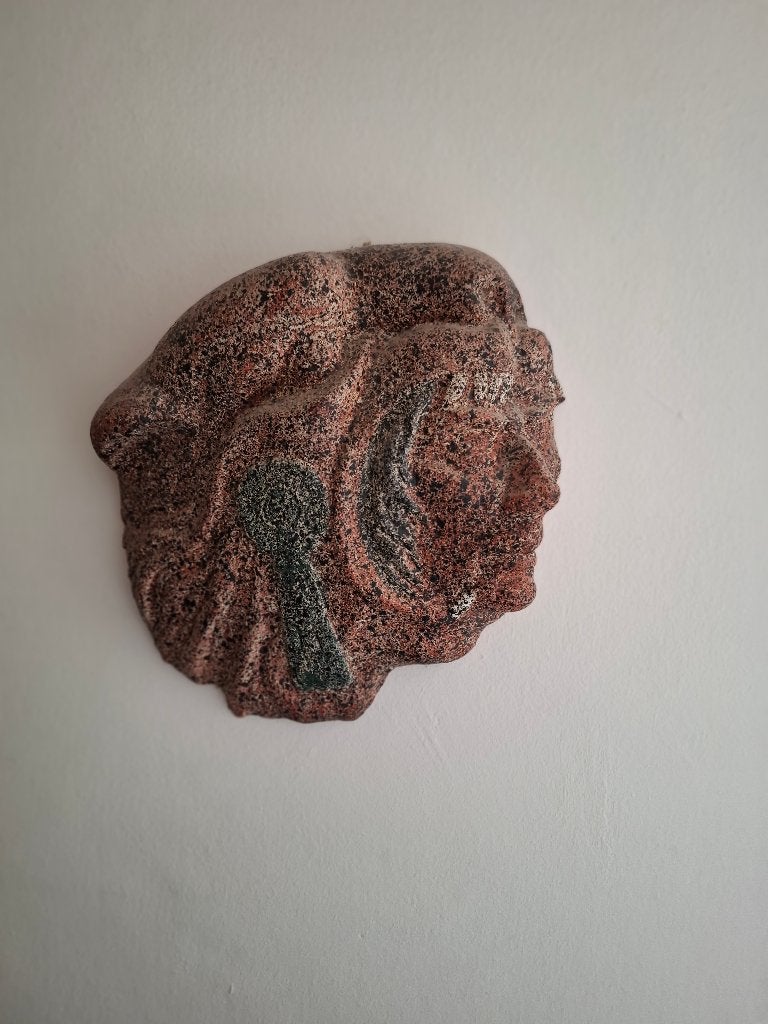 (Nr.455) Metalen sculptuur van een hoofd voor aan de wand, Huis en Inrichting, Ophalen, Metaal, Wandsculptuur, Meerkleurig