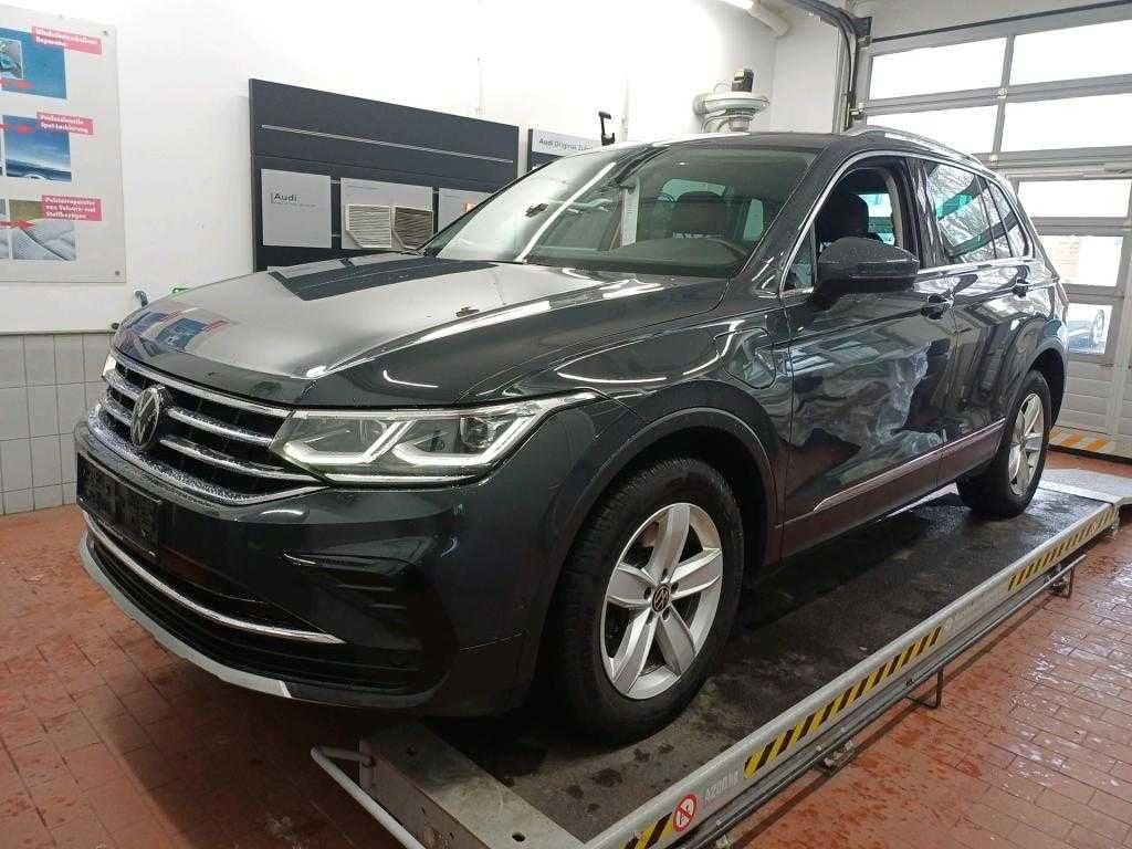 Tiguan Elegance 1.4 eHybrid 245PK Automaat 2023, Auto's, Automaat, Gebruikt, Overige brandstoffen, Bedrijf