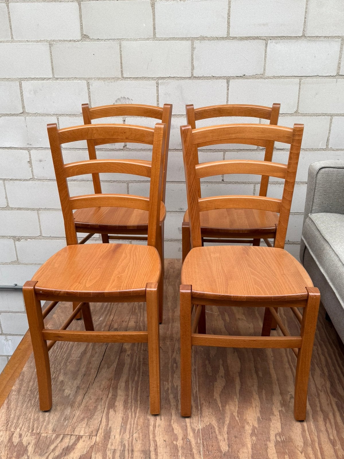 Eethoek stoelen 4 stuks hout als nieuw, Huis en Inrichting, Ophalen, Zo goed als nieuw, Bruin, Hout