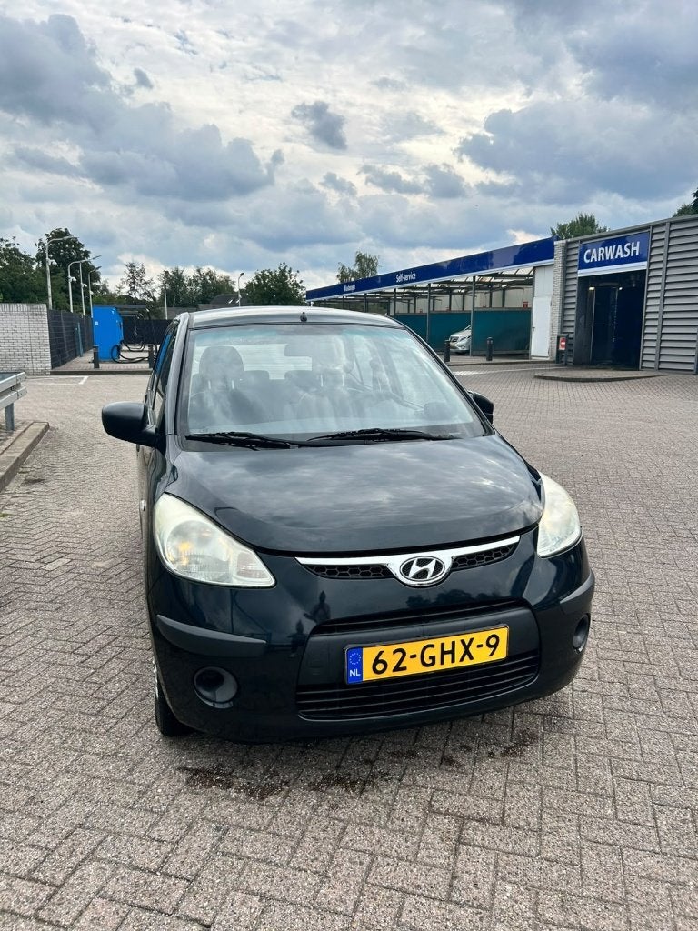 Hyundai i10 1.1 I 5DR 2008 Zwart, Auto's, Voorwielaandrijving, Stof, 4 cilinders, 400 kg