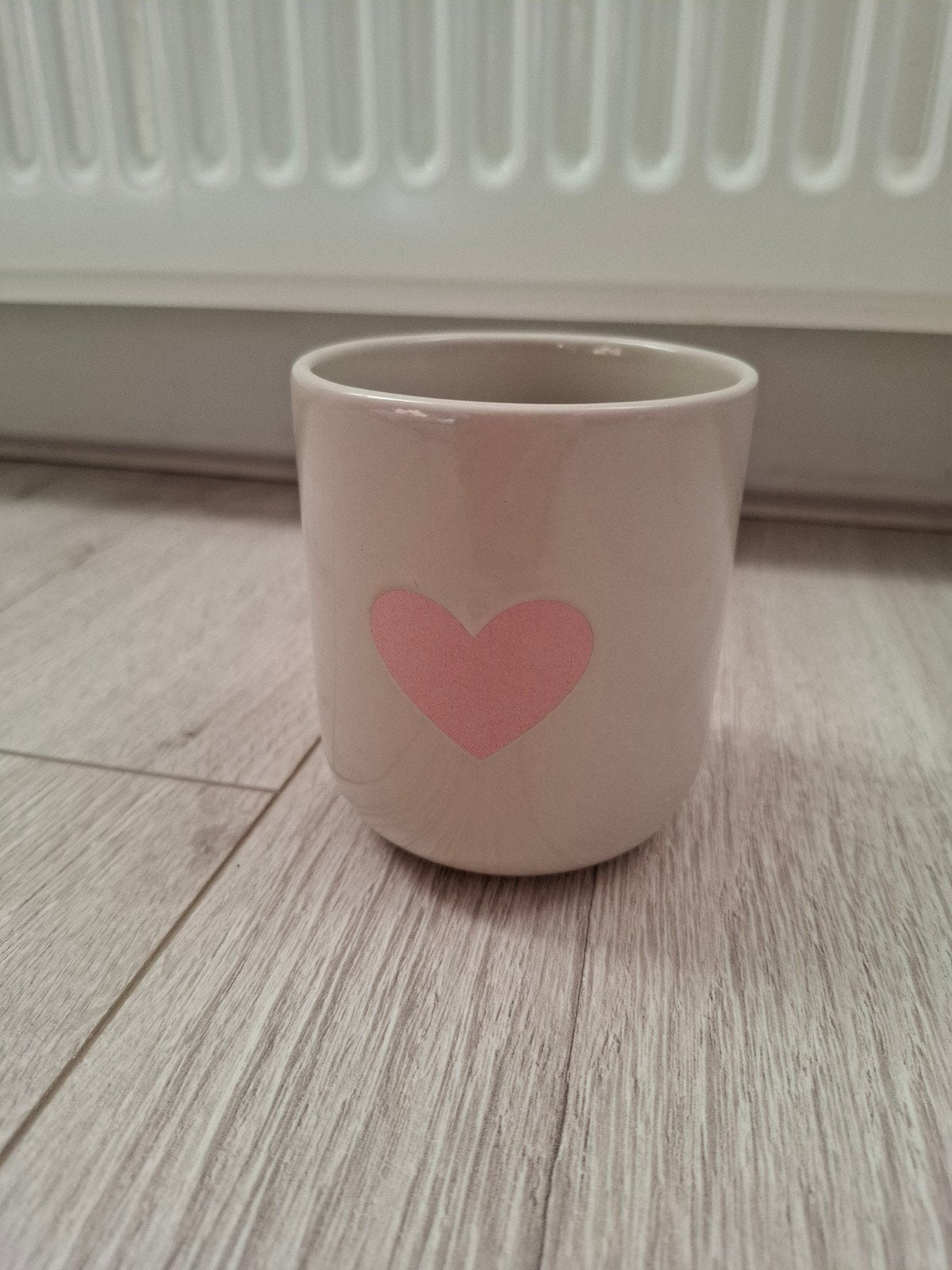 Nieuwe HEMA mok met hartje, Beige, Overige typen, Nieuw, Ophalen of Verzenden