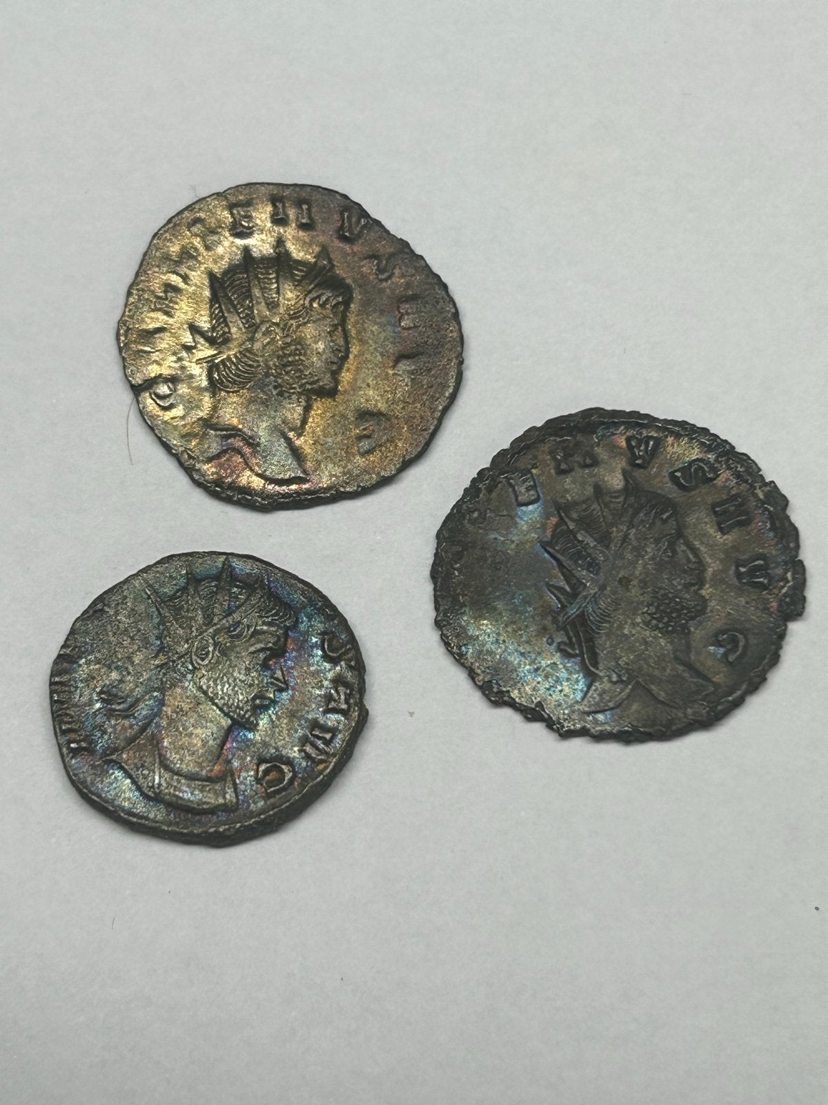 Set van 3 Antoninianii van keizer Galliënus (254-268 AD)