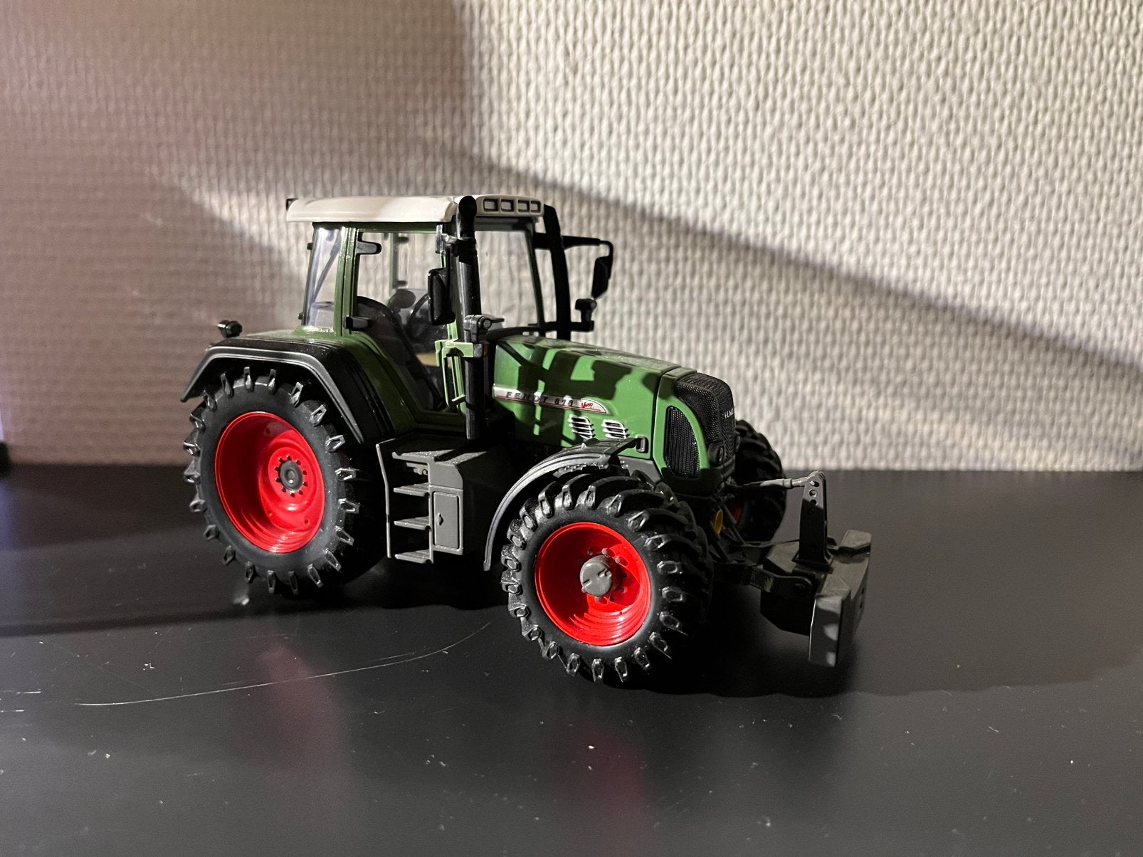 Fendt 818 vario UH 1:32, Ophalen of Verzenden, Gebruikt, Tractor of Landbouw, Universal Hobbies