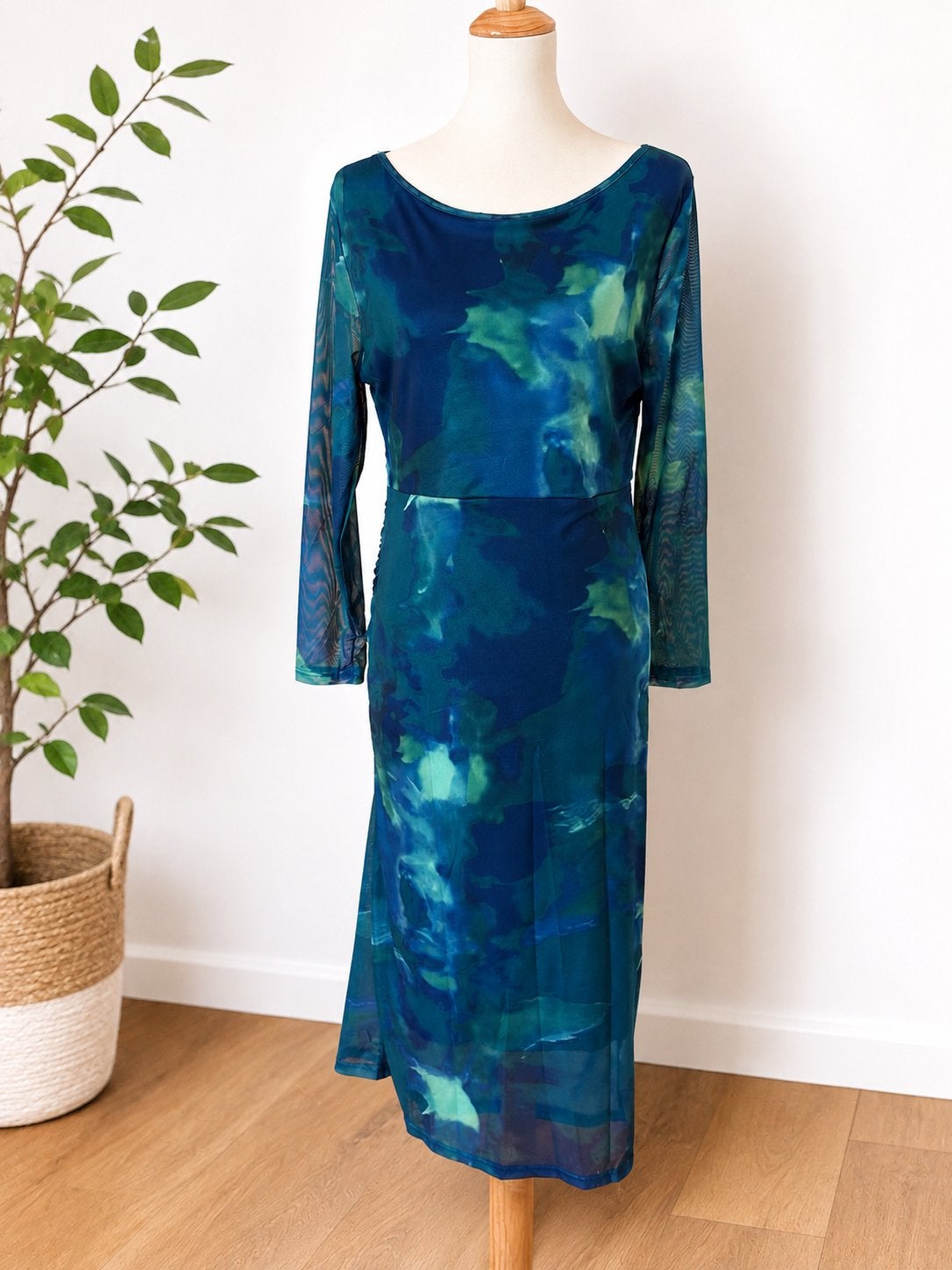 Shein dress, size XL, Maat 46/48 (XL) of groter, Nieuw, Onder de knie, Verzenden