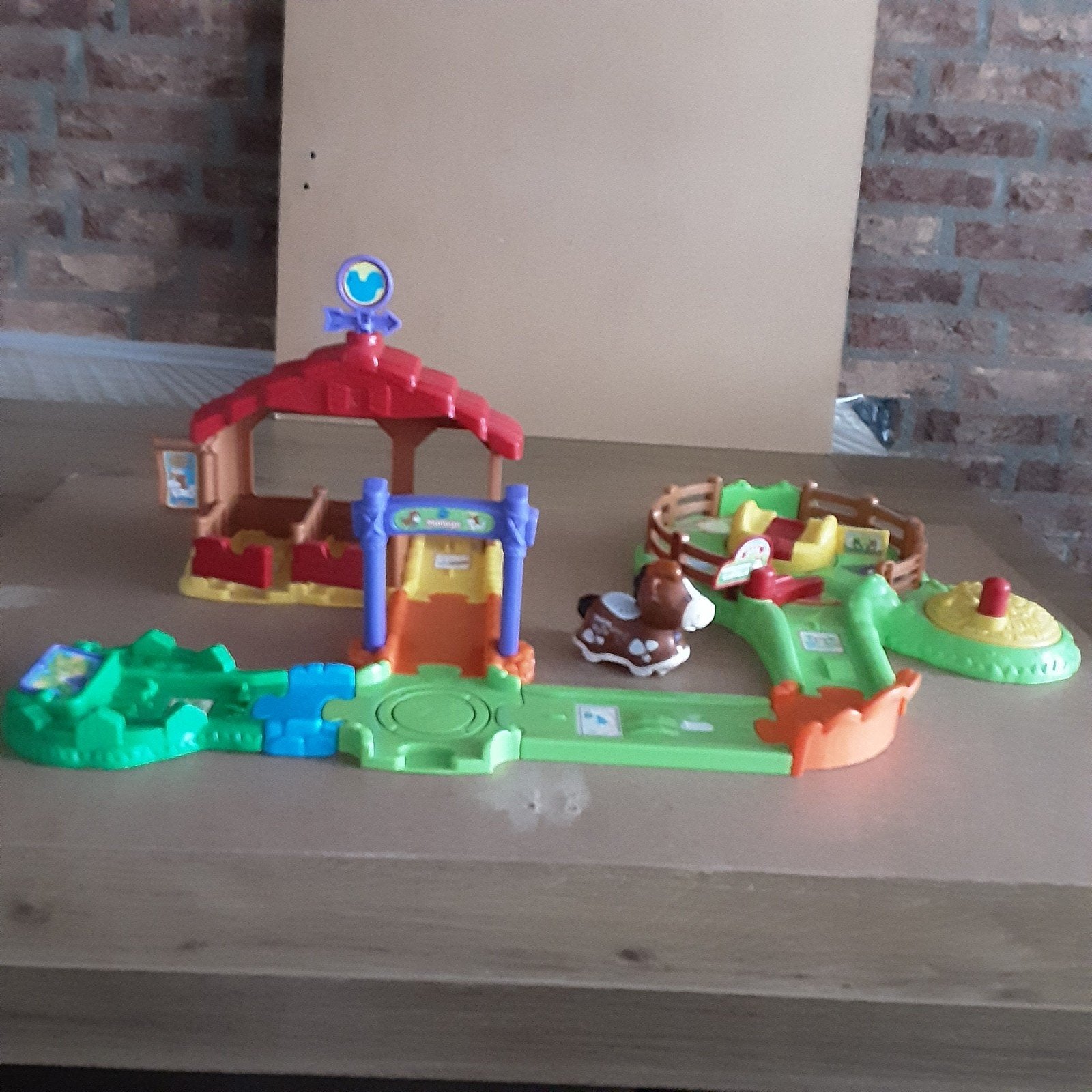 vtech toet toet dieren manege met paard, Ophalen of Verzenden, Gebruikt, 2 tot 4 jaar