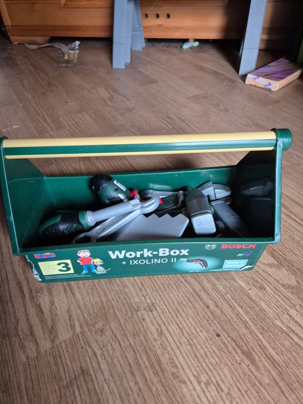 Bosch Kinder Werkbank met Gereedschap - Gebruikt, Kinderen en Baby's, Ophalen of Verzenden, Gebruikt, Jongen of Meisje