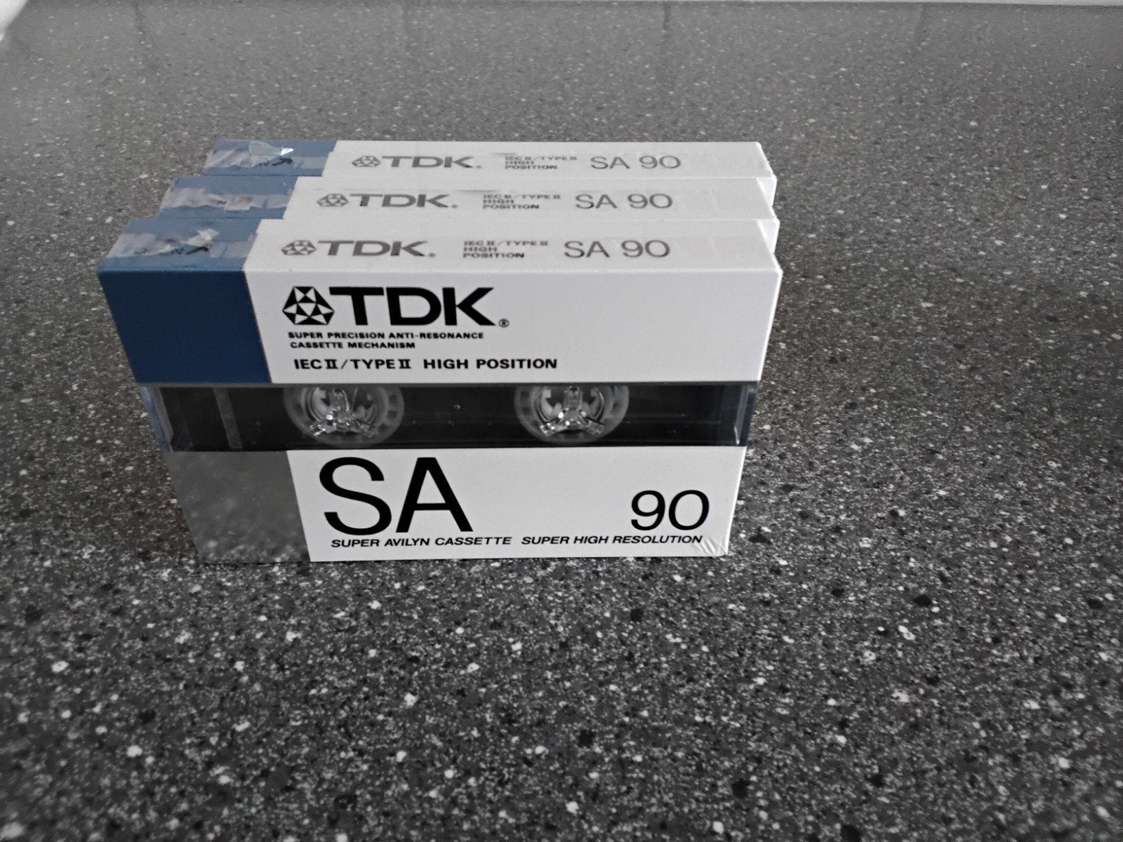 Nieuwe TDK SA 90 Super Avilyn Cassettes (3 stuks), Cd's en Dvd's, 2 t/m 25 bandjes, Overige genres, Ophalen of Verzenden, Nieuw in verpakking