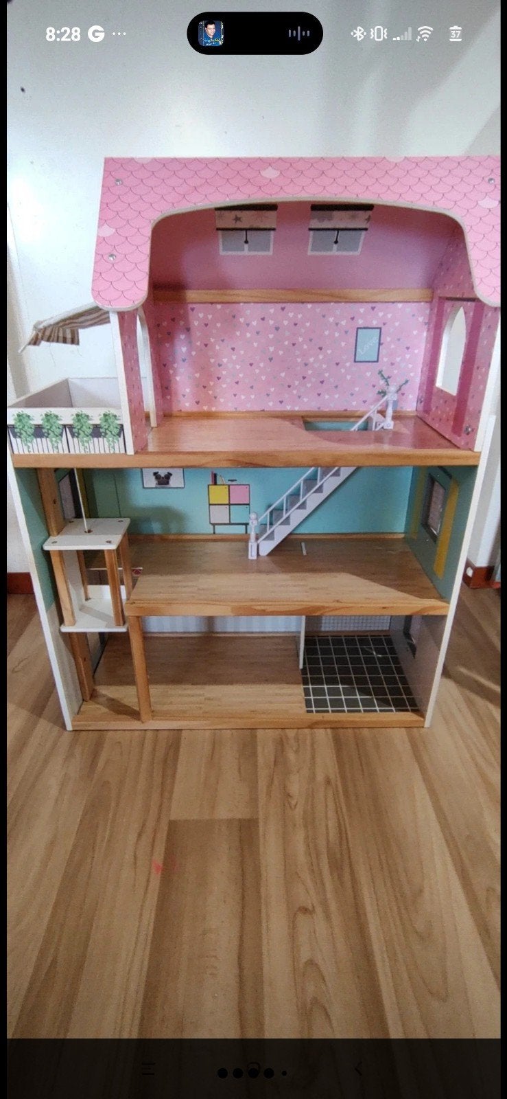 Groot en kleurrijk poppenhuis met 3 verdiepingen, Verzamelen, Ophalen, Gebruikt, Poppenhuis