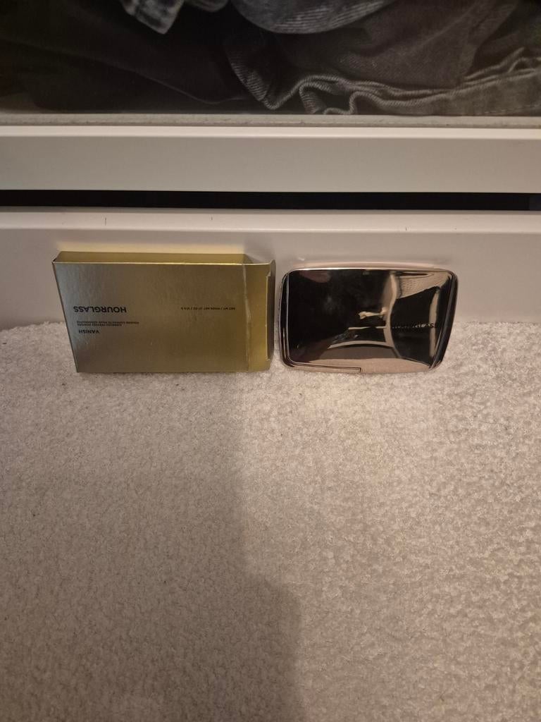 Hourglass poeder, Ophalen of Verzenden, Zo goed als nieuw, 80 tot 90 cm