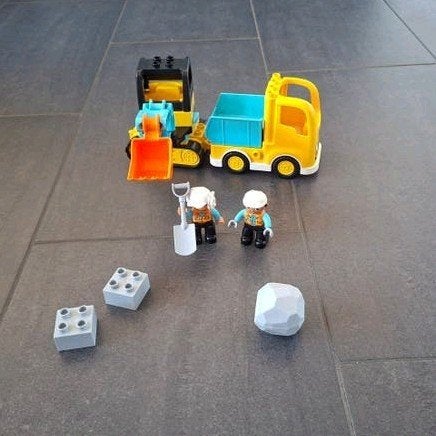 Lego Duplo Graafmachine en Vrachtwagen Set, Inclusief minifiguren, Ophalen of Verzenden, Duplo, Complete set