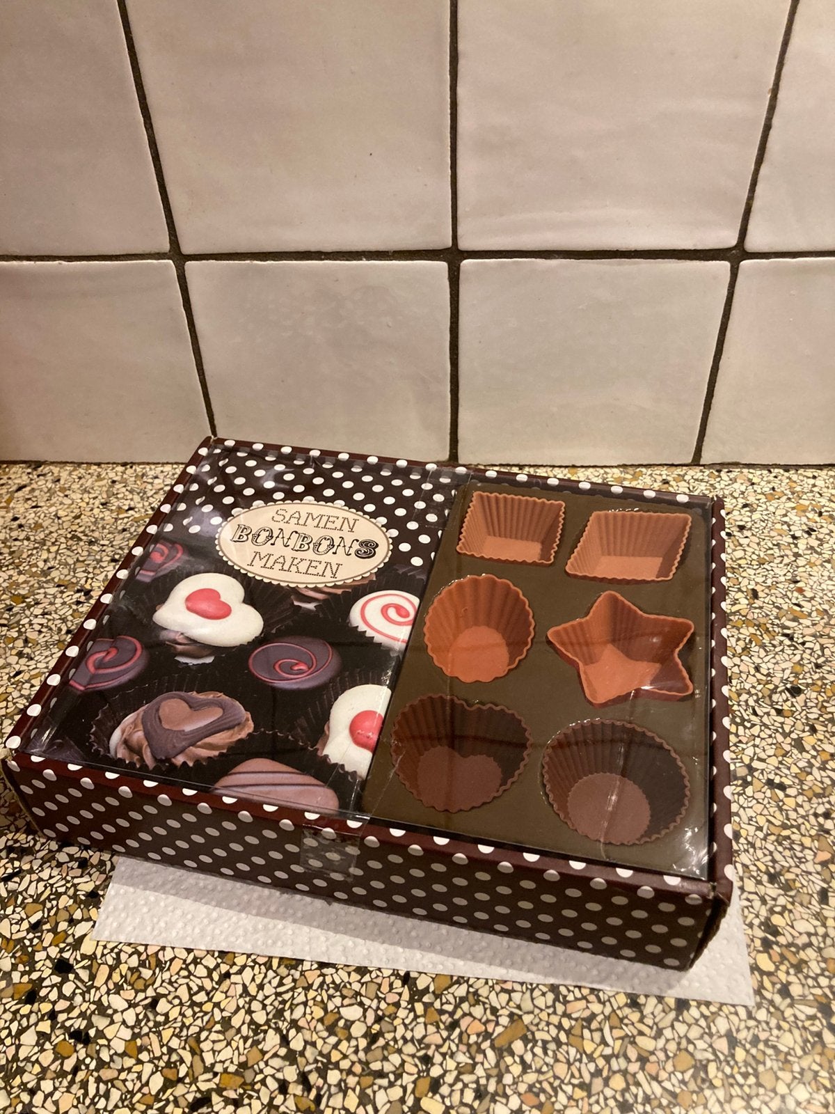 Samen bonbons maken, Ophalen of Verzenden, Zo goed als nieuw, Taarten, Bakvorm