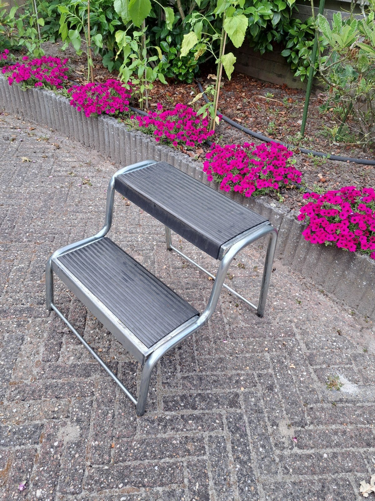 Caravan opstapje, Ophalen