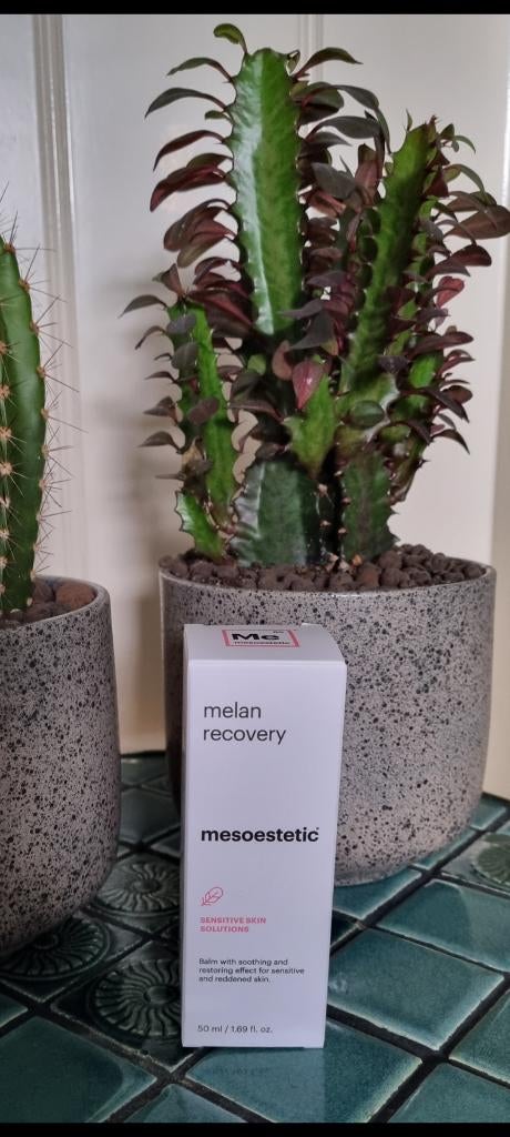 Mesoestetic Melan Recovery 50ml – Nieuw (Exp. 06/2029), Sieraden, Tassen en Uiterlijk, Uiterlijk | Gezichtsverzorging, Nieuw, Verzorging