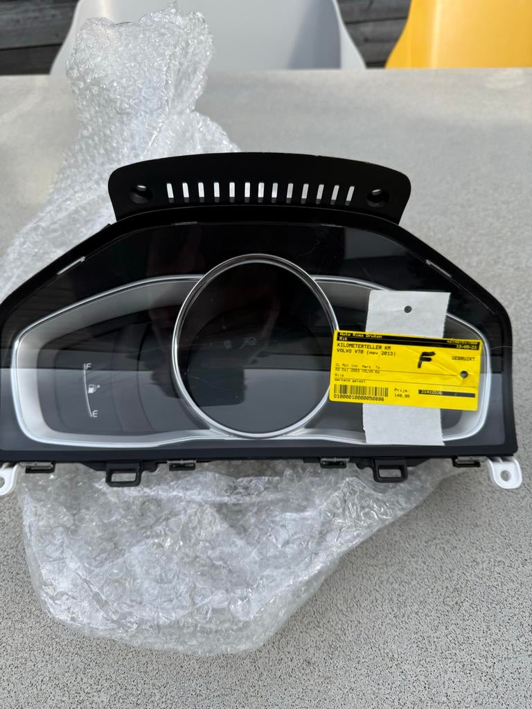 Volvo V40 S60 V60 S80 V70 XC60 XC70 TFT tellerunit 31412536, Ophalen of Verzenden, Gebruikt, Volvo