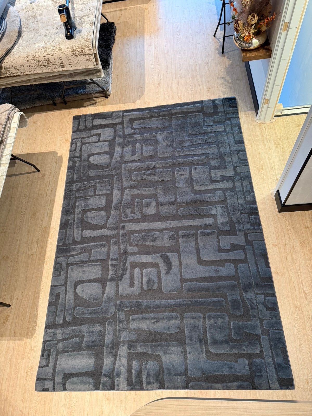 Rabbit fluffy japandi antraciet 200x300, Huis en Inrichting, Ophalen of Verzenden, Nieuw, Rechthoekig, 200 cm of meer