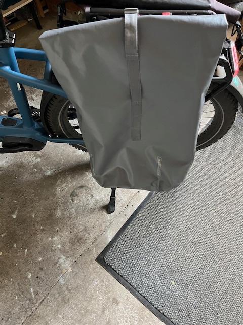 Mooie fietstas grijs waterdicht Bikemate 35 liter, Ophalen of Verzenden, Zo goed als nieuw, Bikemate