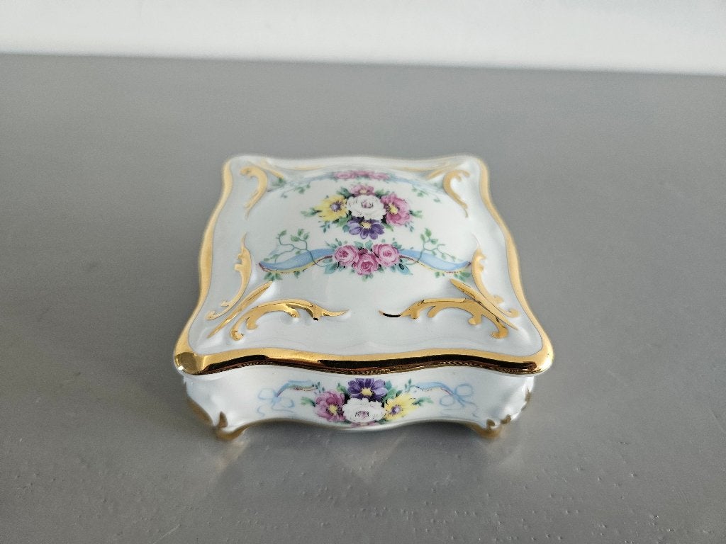 Porseleinen doosje - Limoges, Antiek en Kunst, Ophalen of Verzenden