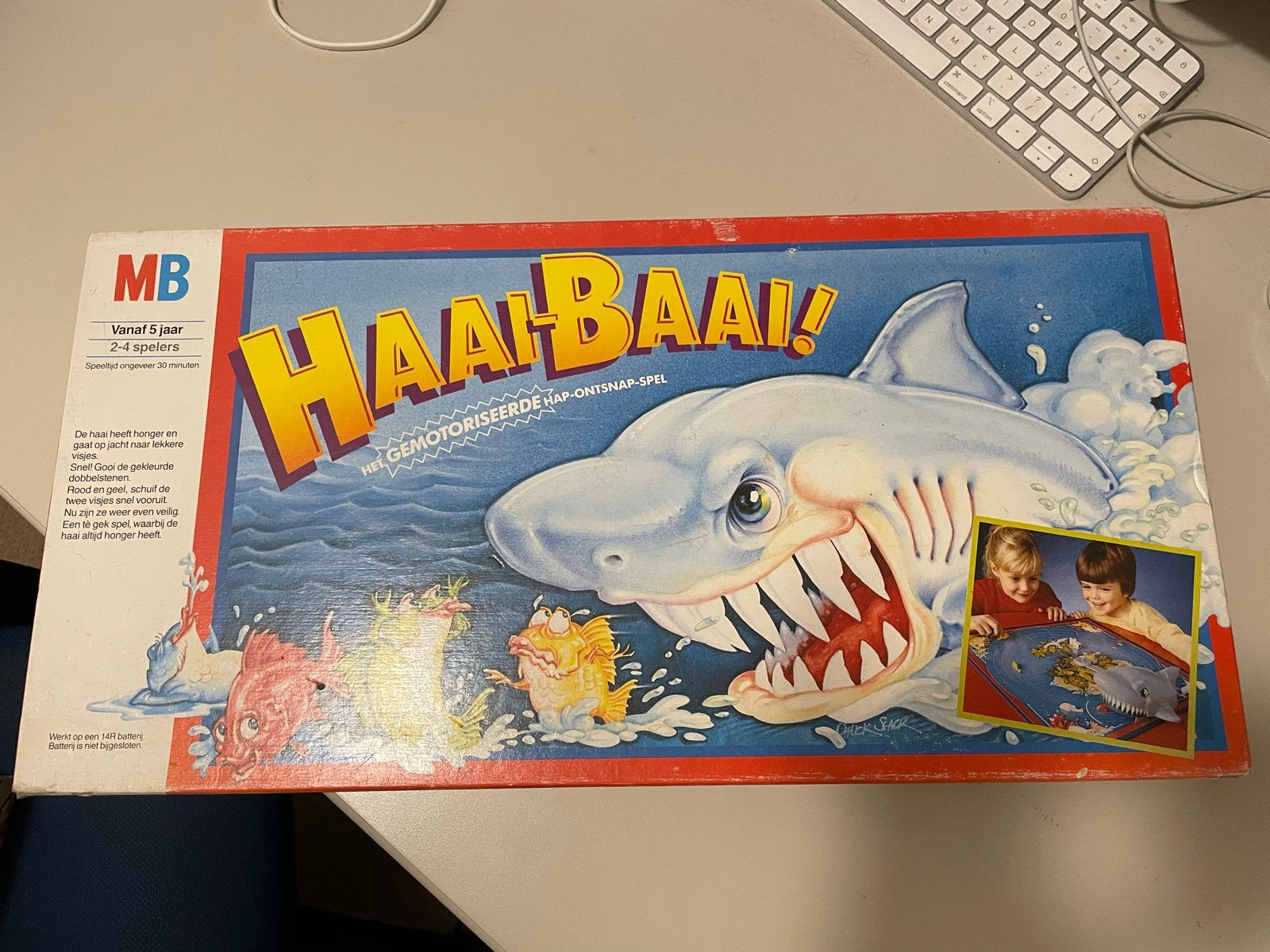 Haai Baai spel - Het gemotoriseerde hap-ontsnap-spel, Hobby en Vrije tijd, Drie of vier spelers, Ophalen of Verzenden, Gebruikt