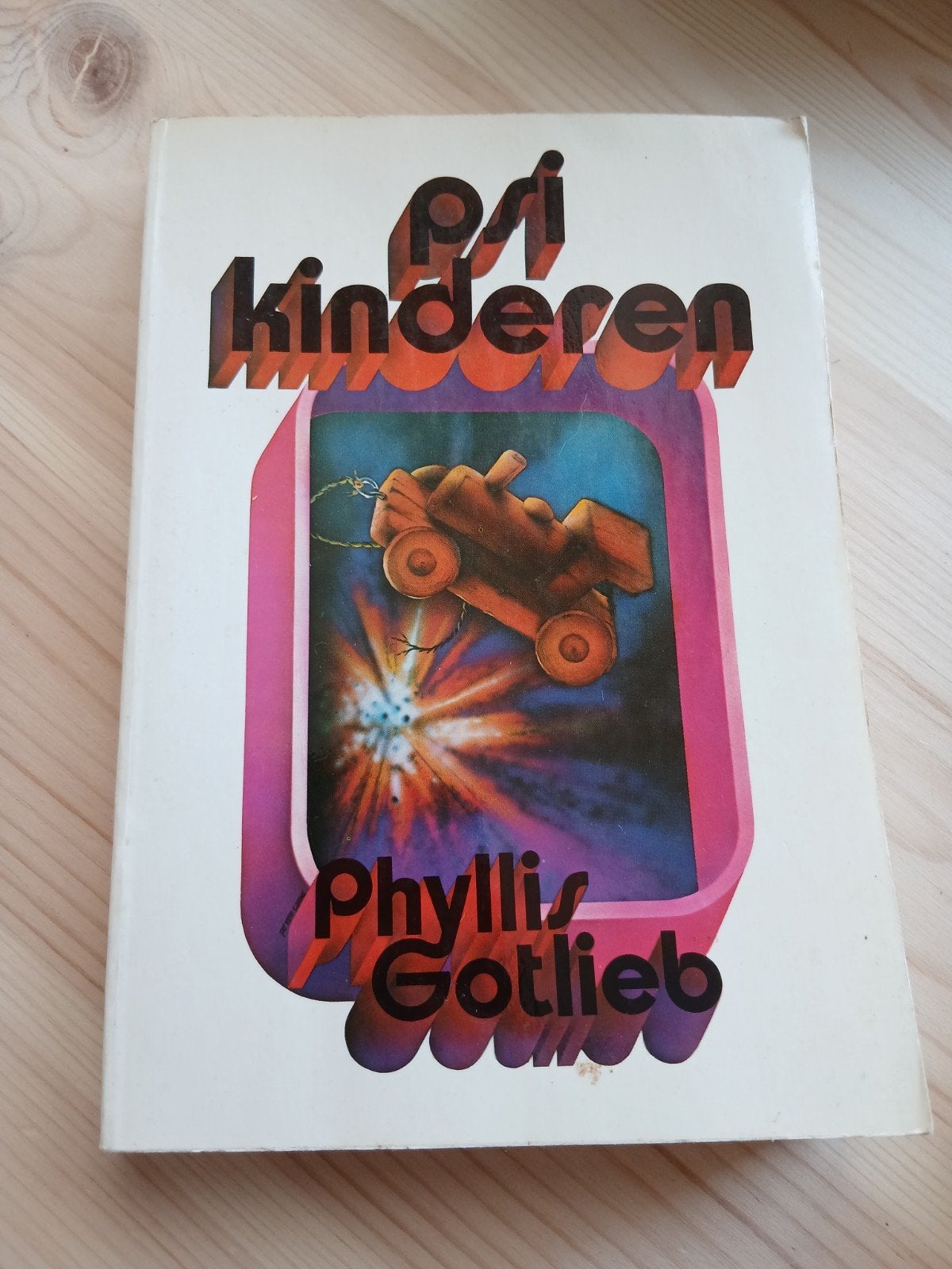 Oud mooi boek: PSI-kinderen van Phyllis Gotlieb, Ophalen of Verzenden, Gelezen, Phyllis Gotlieb, Europa overig