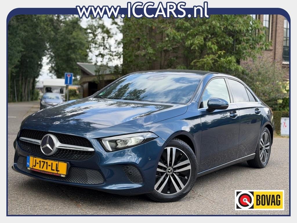 Mercedes-benz A-KLASSE 180 D BUSINESS Edison - Autm. - Sedan, Automaat, Gebruikt, Euro 6, 4 cilinders