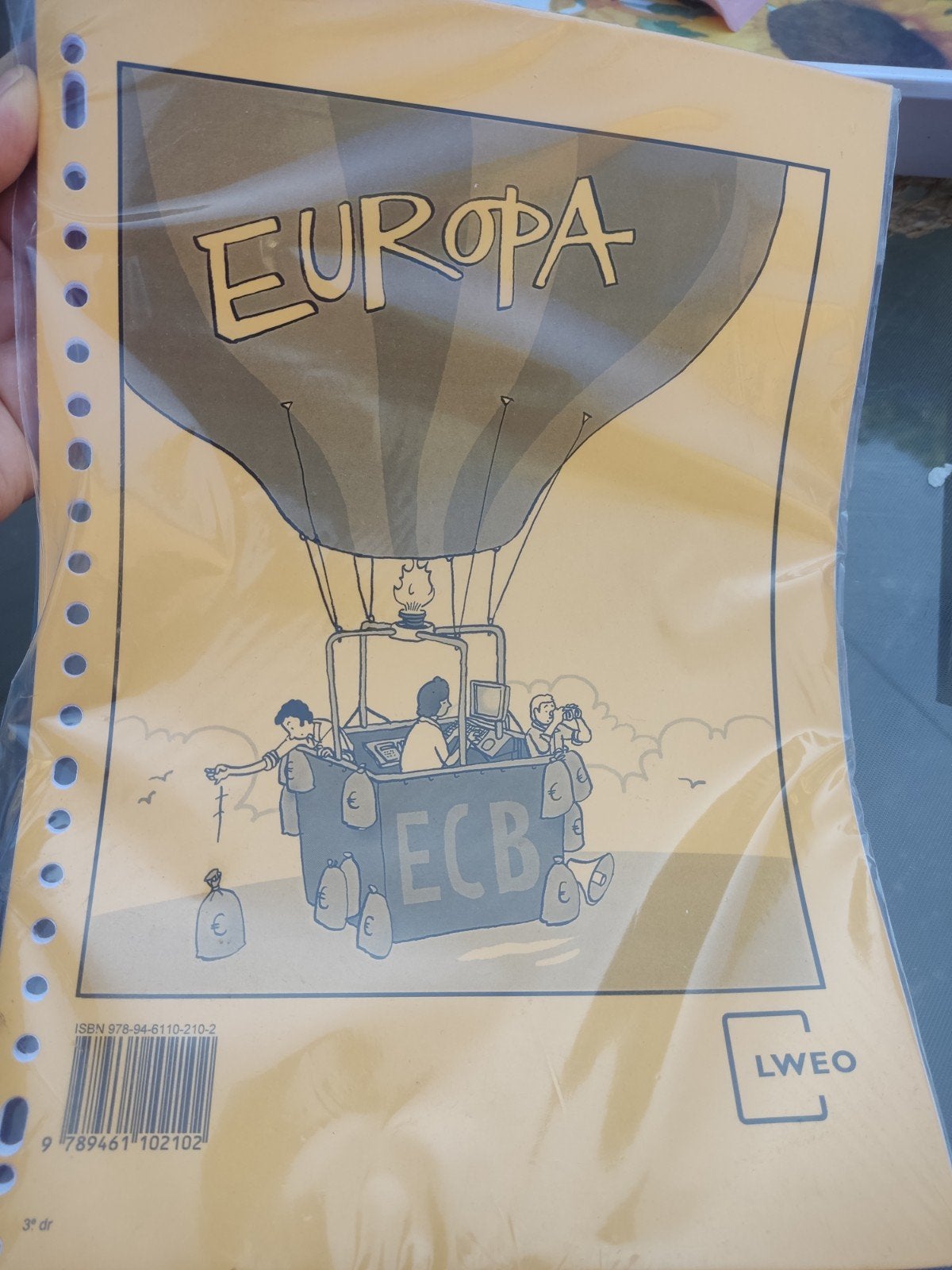 Europa LWEo Economie Boek (ISBN 978-94-6110-210-2), Nieuw, MBO, Gamma, Ophalen