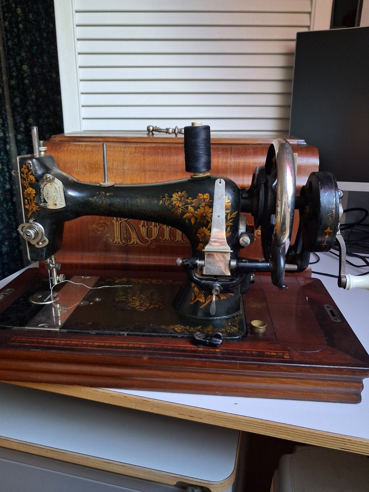 Antieke Kohler naaimachine met handleiding en accessoires, Ophalen of Verzenden