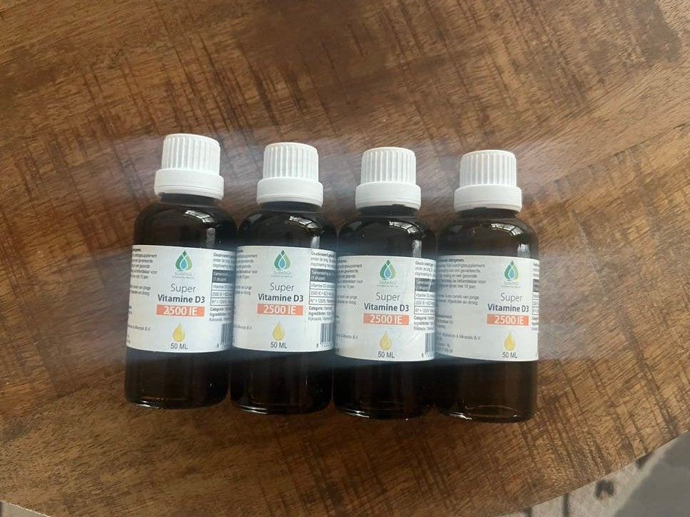 Super Vitamine D3 2500 IE - 50 ML Flesjes, Sport en Fitness, Ophalen of Verzenden, Nieuw, Poeder of Drank
