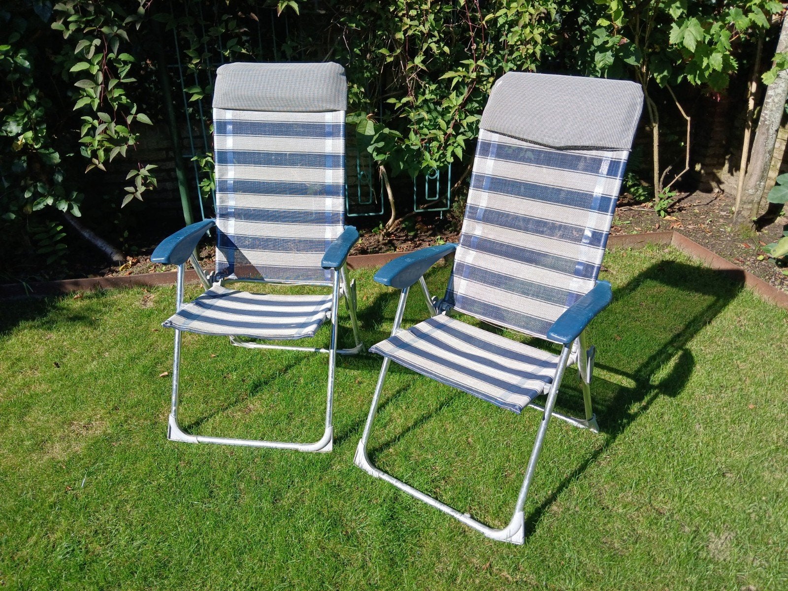 Twee lichtgewicht tuinstoelen campingstoelen, Ophalen, Aluminium
