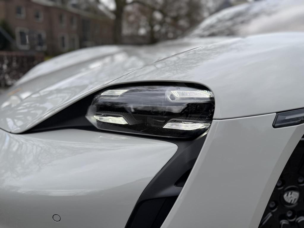 Porsche Taycan 4S Performance 84 kWh | Krijtgrijs | Sport Ch, Auto's, Porsche, 464 km, Gebruikt, Zwart, 489 pk