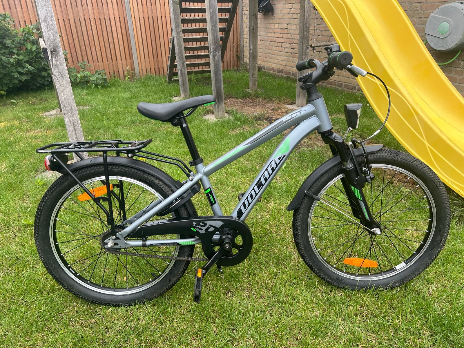 Volare Cross 20 inch kinderfiets - Zo goed als nieuw, Ophalen, Zo goed als nieuw, Terugtraprem, 20 inch of meer