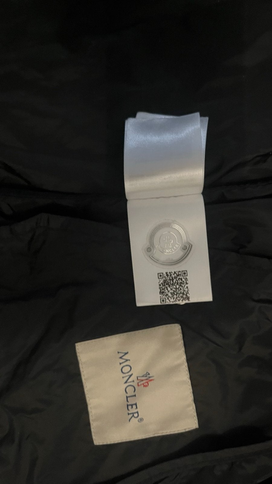 Moncler jas zwart maat M, Ophalen of Verzenden, Zo goed als nieuw, Maat 38/40 (M), Zwart