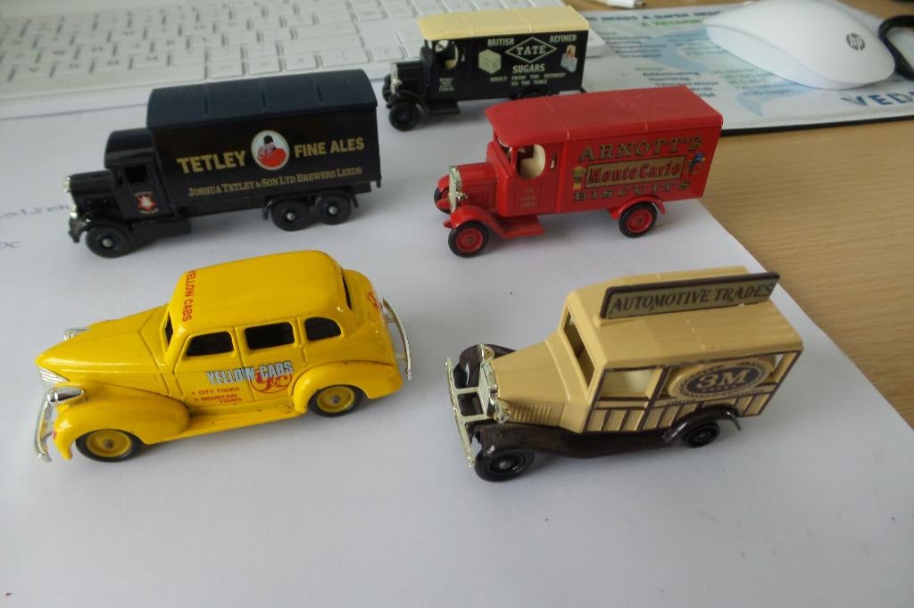 days cone lledo, Ophalen of Verzenden, Zo goed als nieuw, Bus of Vrachtwagen, Overige merken