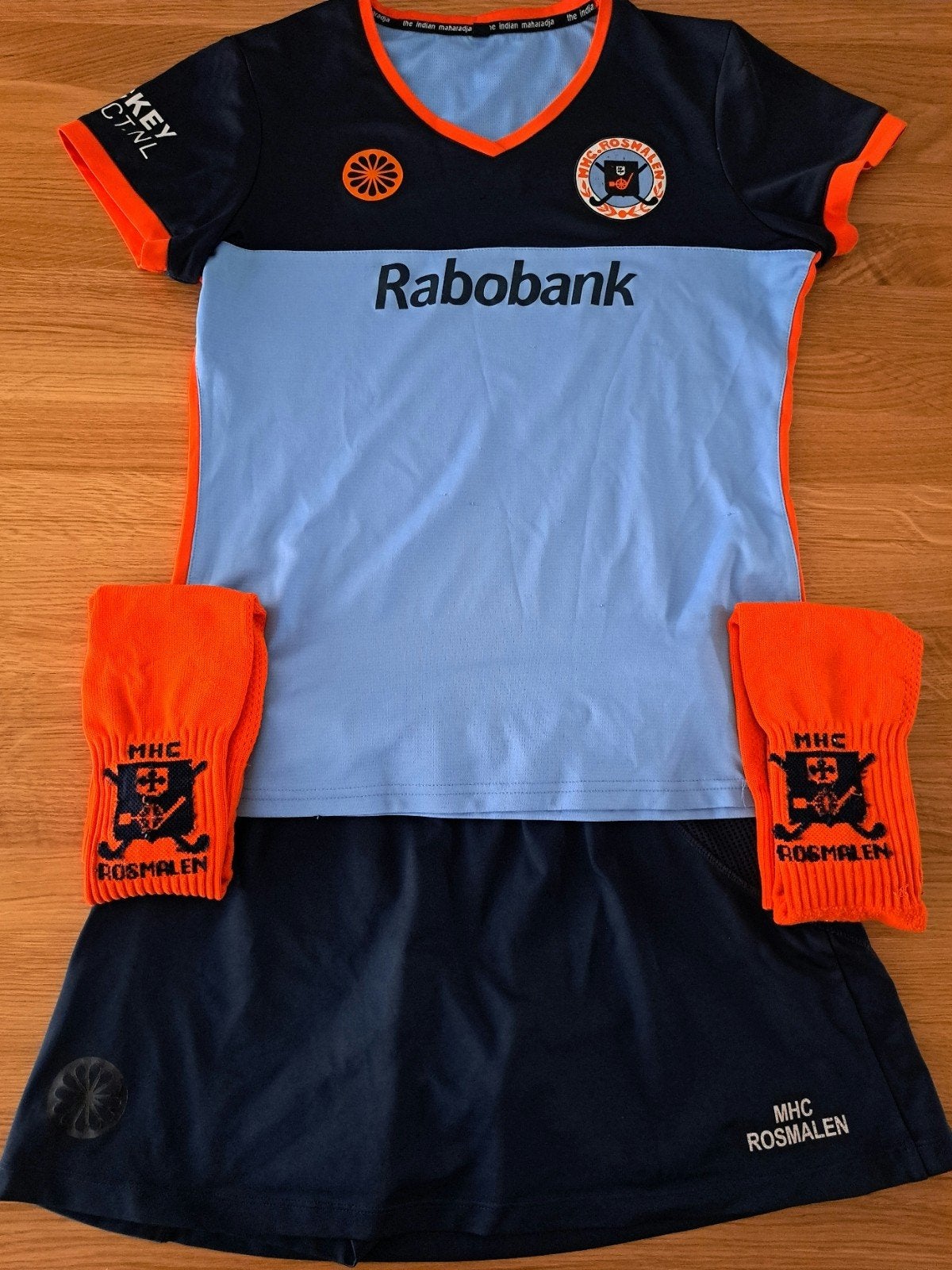 Hockeyset M meisje MHC Rosmalen, Sport en Fitness, Hockey, Ophalen of Verzenden, Gebruikt, Kleding