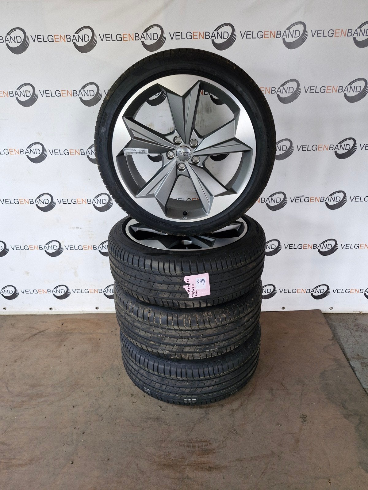 Zomerset Audi Q4 Etron RS F4 235 45 255 40 21 5x112 57,1 vag, Audi, 255 mm, ., Banden en Velgen