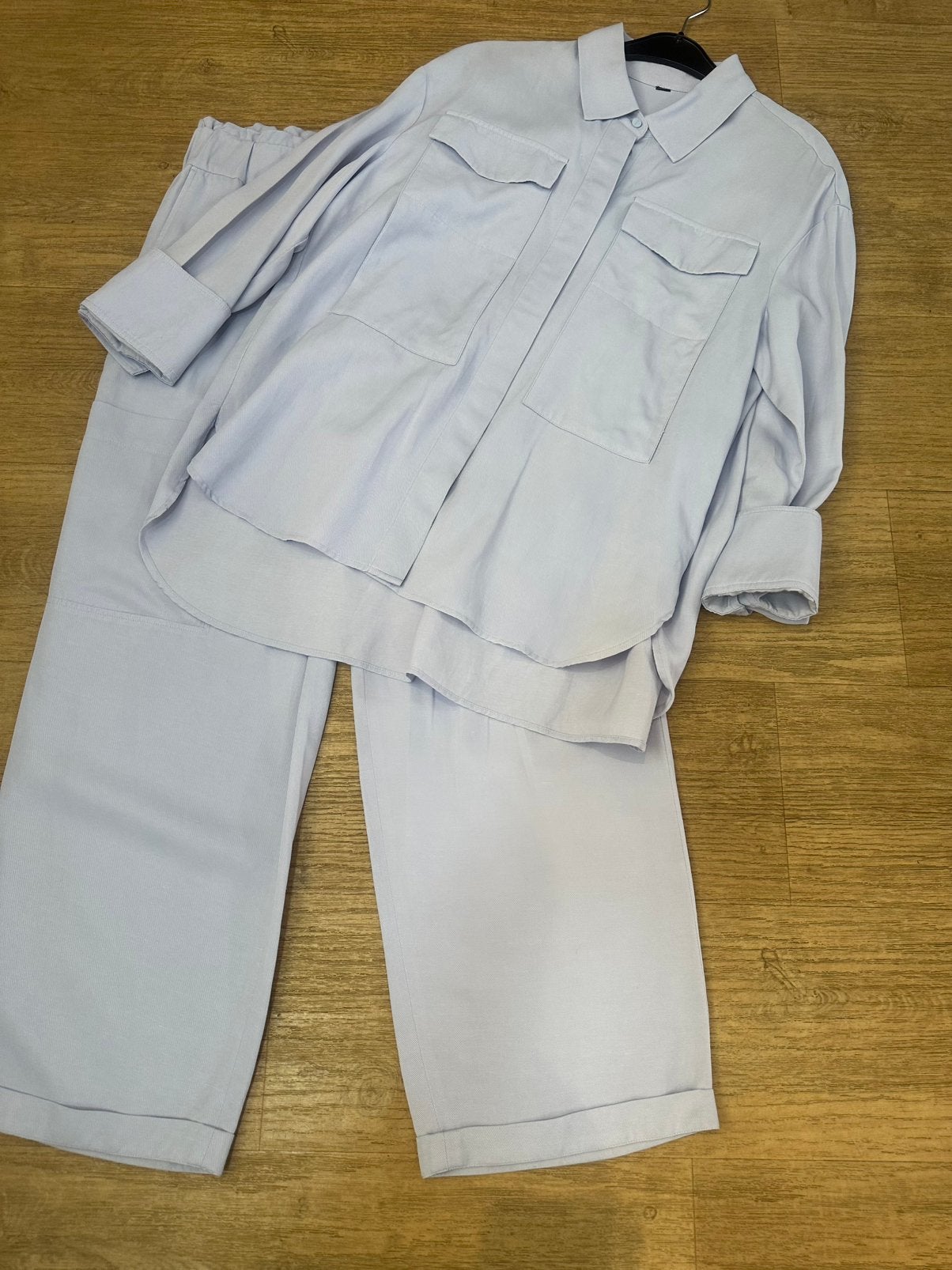 MARCCAIN SETJE 4/5, Kleding | Dames, Jasjes, Kostuums en Pakken, Ophalen of Verzenden, Zo goed als nieuw, Maat 38/40 (M), Bruin