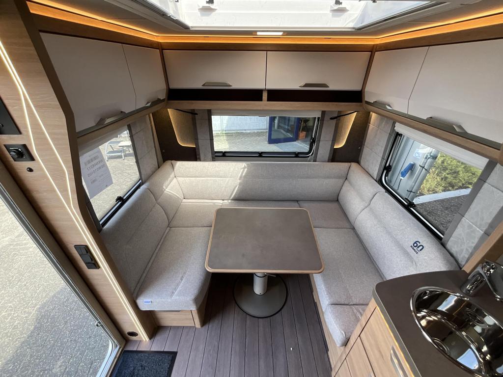 Knaus Sudwind 60 Years 450 FU GRATIS MOVER-VLOERVERW, Caravans en Kamperen, Rondzit, Bedrijf, Ringverwarming, Overige typen
